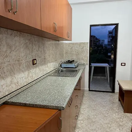 Melas * Durrës