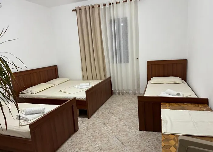 Melas Séjour chez l'habitant